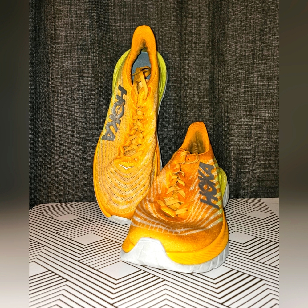 Hoka One One Mach 5 Athletic Running Shoes Orange Mens Size 9.5 D